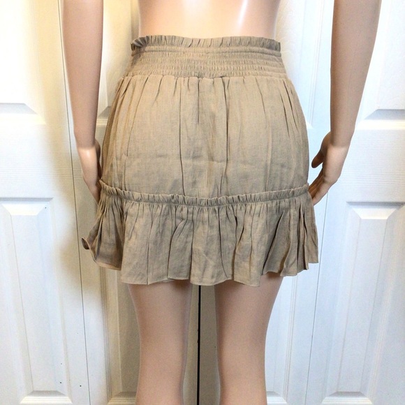 Do + Be Juniors Tan Ruffled Smocked Mini Skirt Skort Size Large - Picture 3 of 8